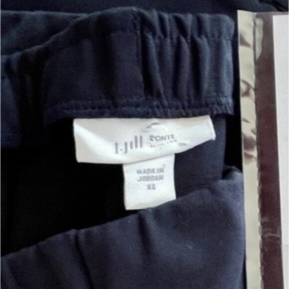 L.L. Bean Womens Ponte Slim Leg Pants XS Black 86m - Picture 10 of 10